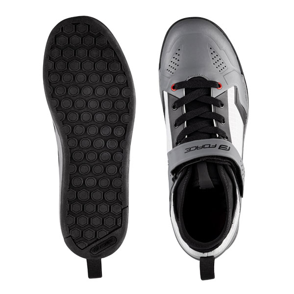 95002_boty_force_downhill_sedo_cerne_3__1627046044_289