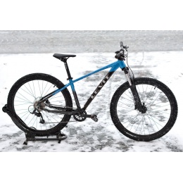 levit_2022_draco_27_blue_det_1